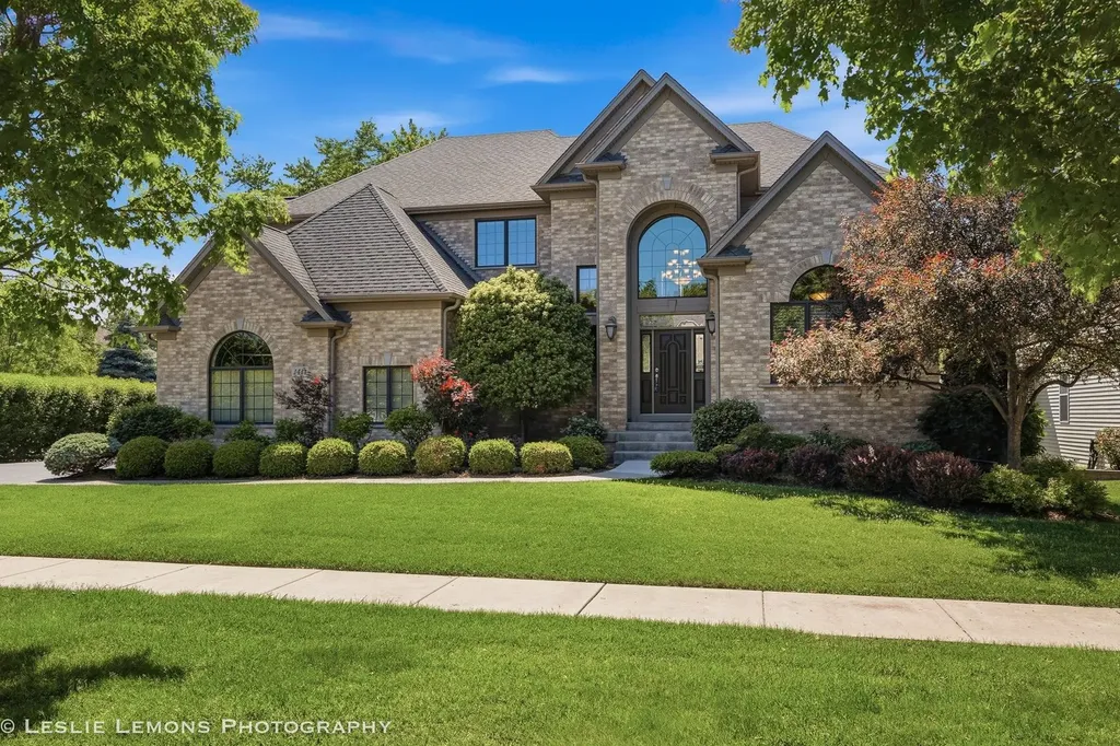 1411 Hatchwood Court Naperville IL 60565