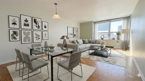 720 West Gordon Terrace Chicago IL 60613