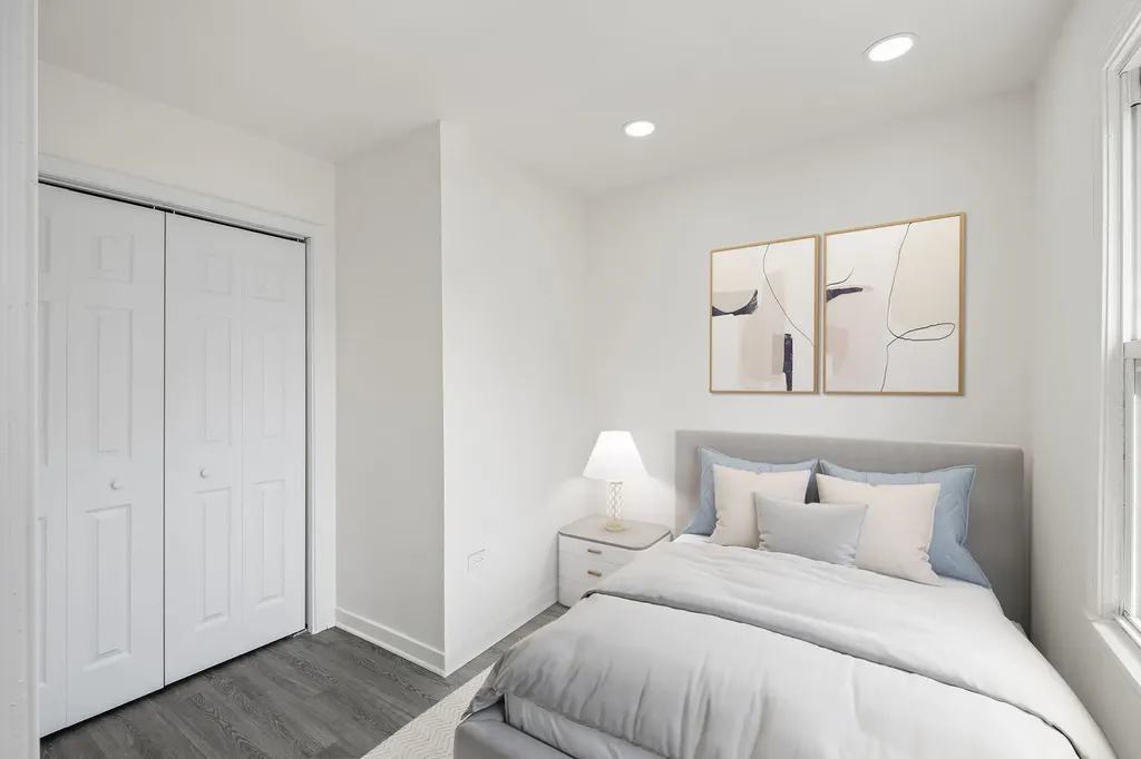 2622 North Central Park Avenue Chicago IL 60647