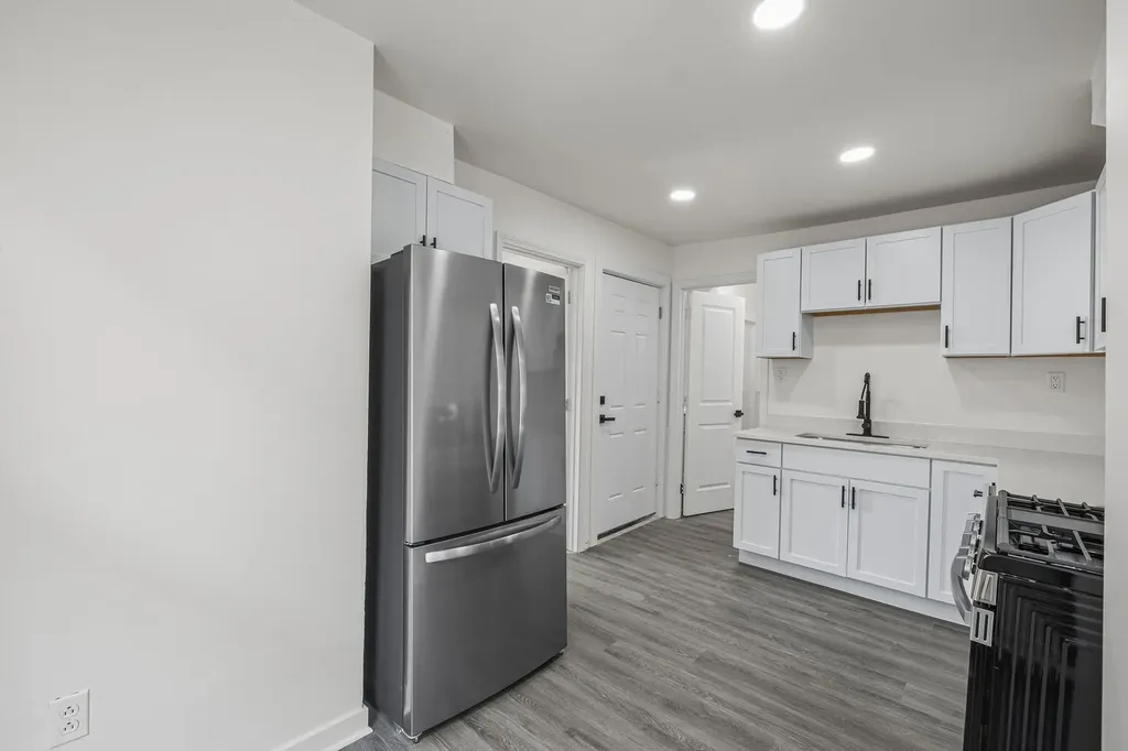 2622 North Central Park Avenue Chicago IL 60647
