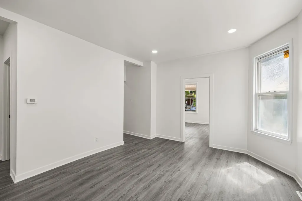 2622 North Central Park Avenue Chicago IL 60647