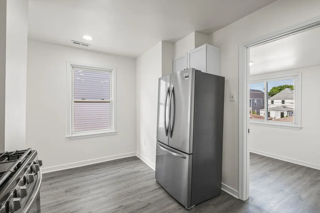 2622 North Central Park Avenue Chicago IL 60647