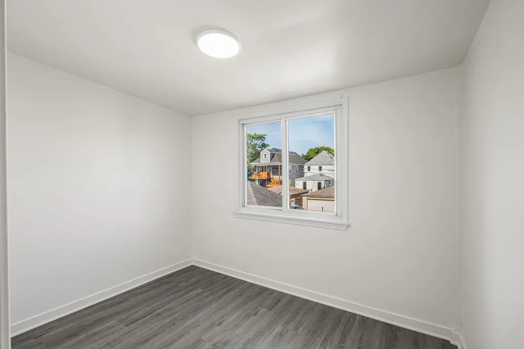 2622 North Central Park Avenue Chicago IL 60647