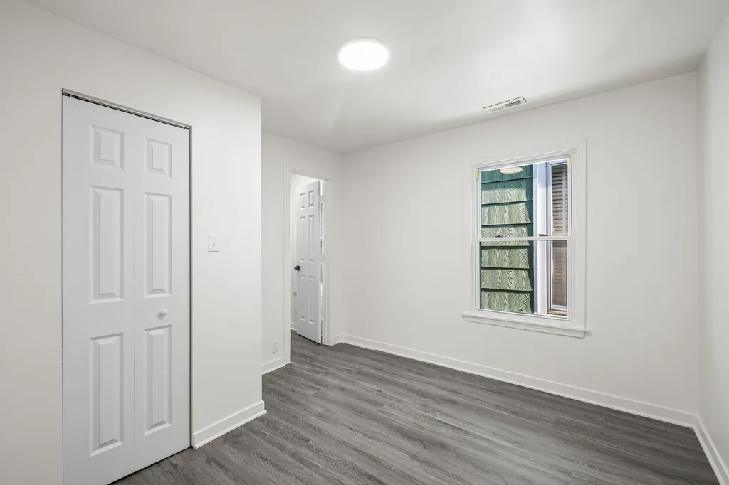 2622 North Central Park Avenue Chicago IL 60647