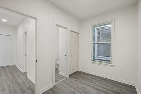 2622 North Central Park Avenue Chicago IL 60647
