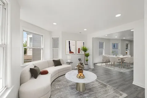 2622 North Central Park Avenue Chicago IL 60647