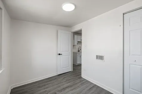 2622 North Central Park Avenue Chicago IL 60647