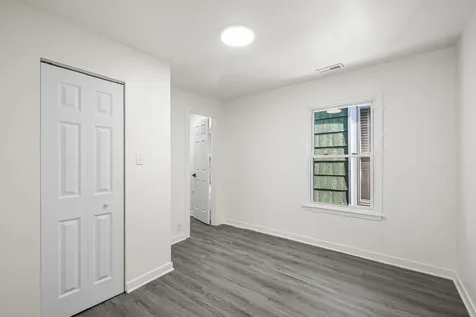 2622 North Central Park Avenue Chicago IL 60647