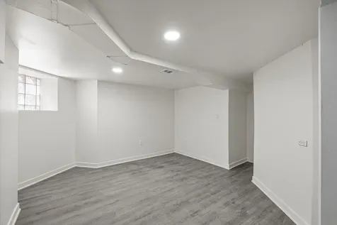 2622 North Central Park Avenue Chicago IL 60647