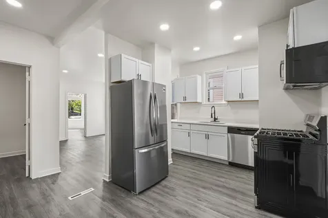 2622 North Central Park Avenue Chicago IL 60647