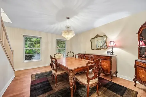 1544 Laurel Oaks Drive Streamwood IL 60107