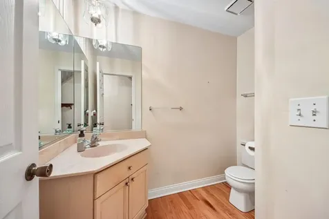 1544 Laurel Oaks Drive Streamwood IL 60107