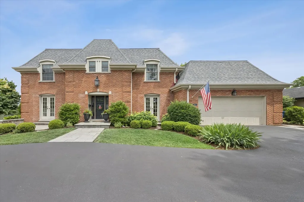 5615 Lawn Drive Western Springs IL 60558