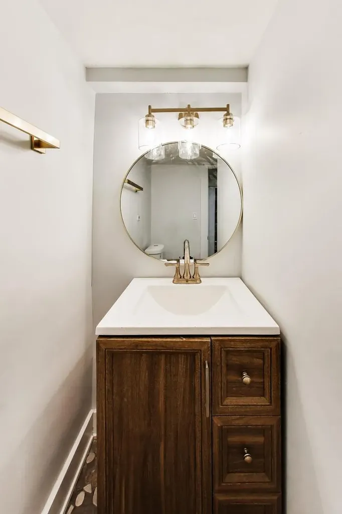 524 East 90th Street Chicago IL 60619