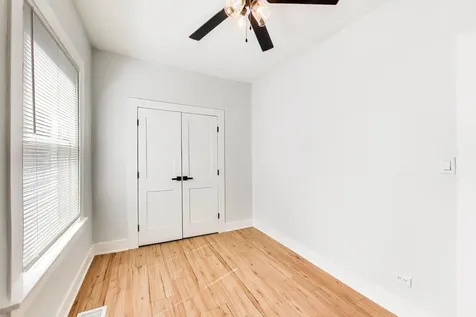 524 East 90th Street Chicago IL 60619