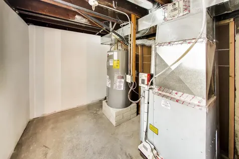 524 East 90th Street Chicago IL 60619