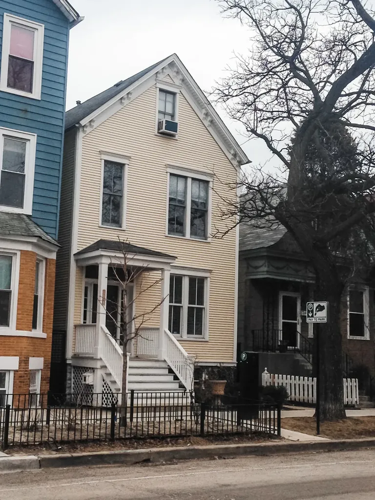 3319 North Southport Avenue Chicago IL 60657