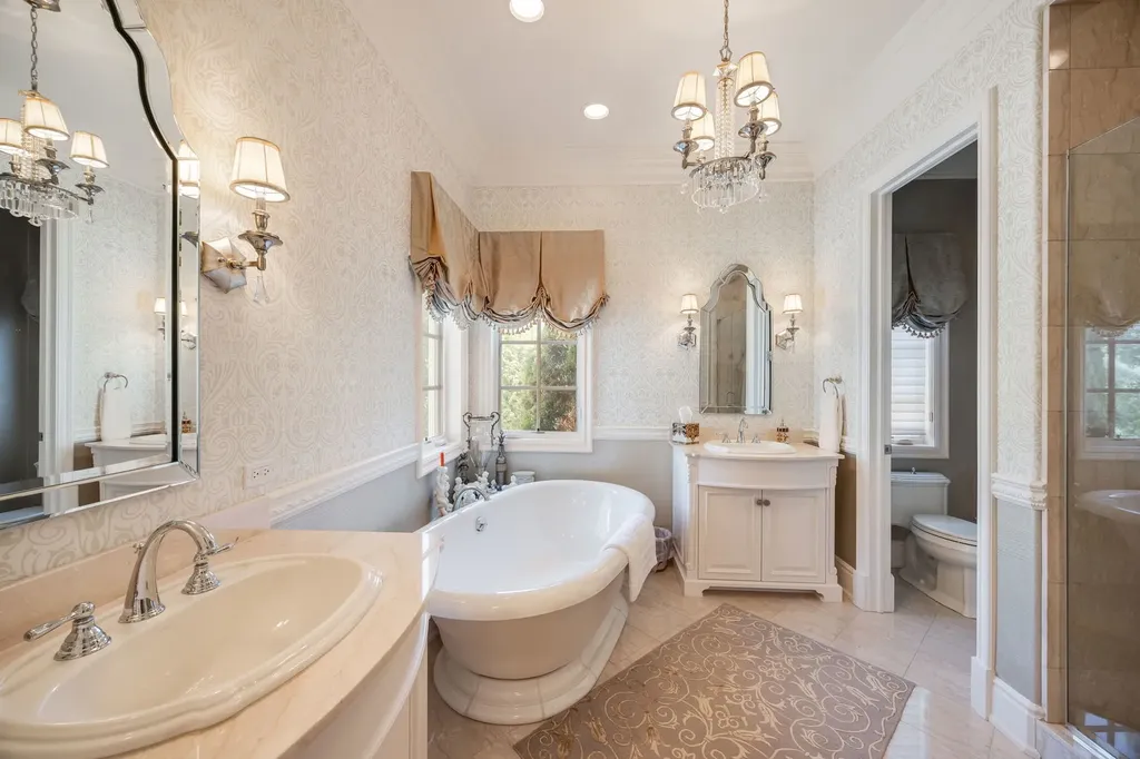 50 Baybrook Lane Oak Brook IL 60523