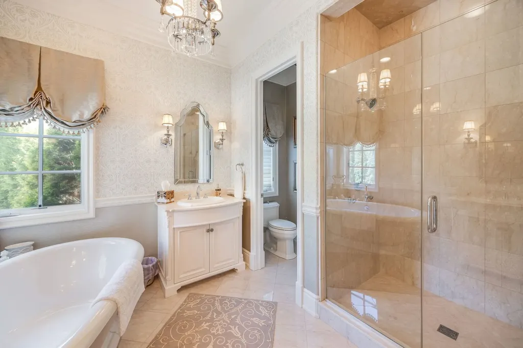 50 Baybrook Lane Oak Brook IL 60523