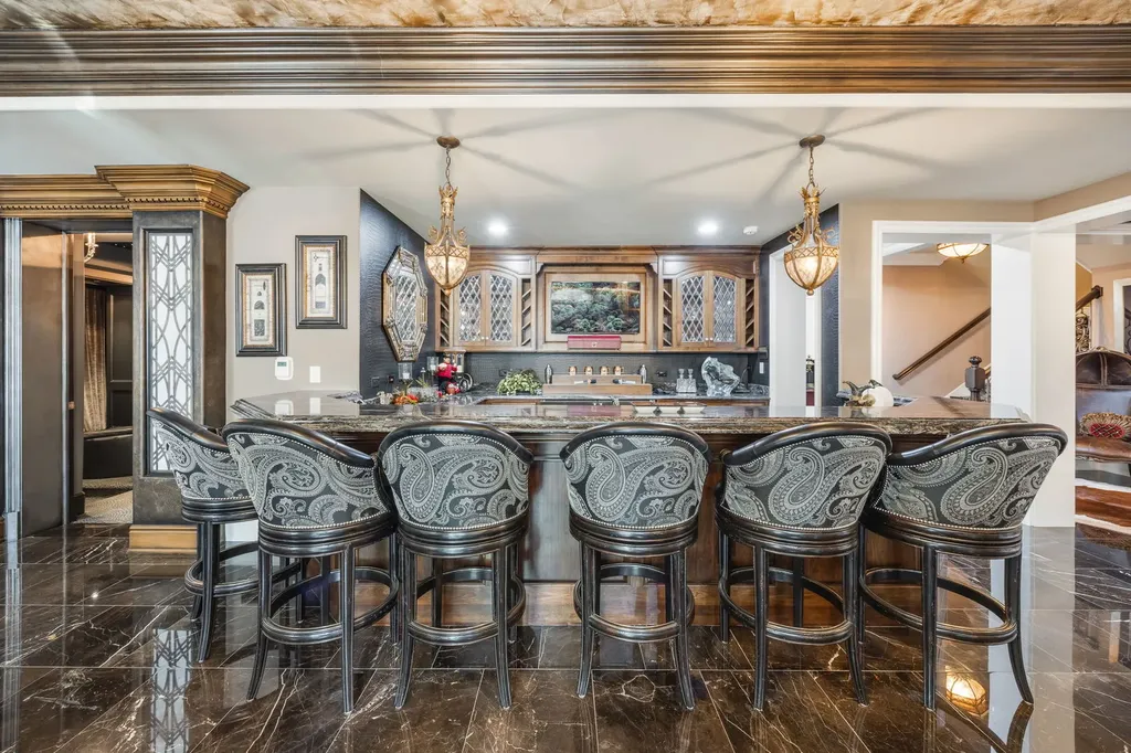 50 Baybrook Lane Oak Brook IL 60523