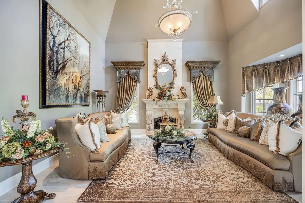 50 Baybrook Lane Oak Brook IL 60523