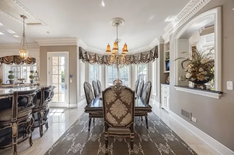 50 Baybrook Lane Oak Brook IL 60523