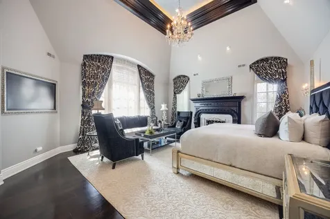 50 Baybrook Lane Oak Brook IL 60523