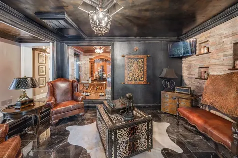 50 Baybrook Lane Oak Brook IL 60523