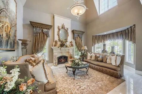 50 Baybrook Lane Oak Brook IL 60523