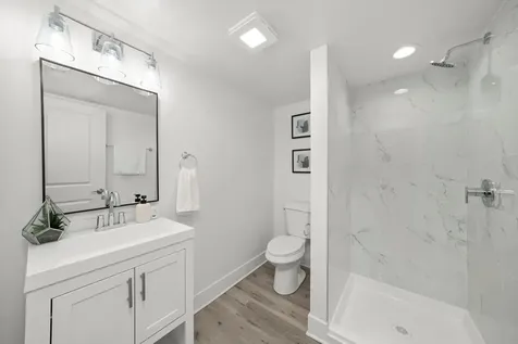 819 East 98th Place Chicago IL 60628