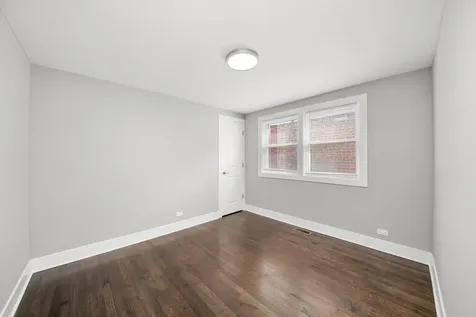 819 East 98th Place Chicago IL 60628