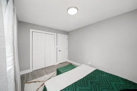 819 East 98th Place Chicago IL 60628