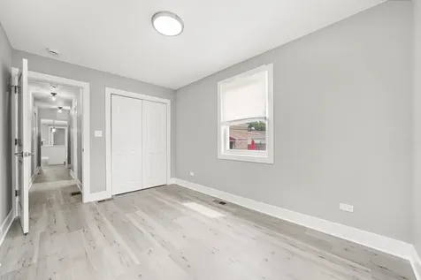 819 East 98th Place Chicago IL 60628