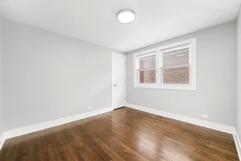 819 East 98th Place Chicago IL 60628
