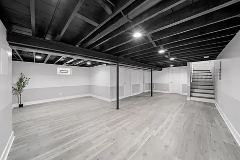819 East 98th Place Chicago IL 60628