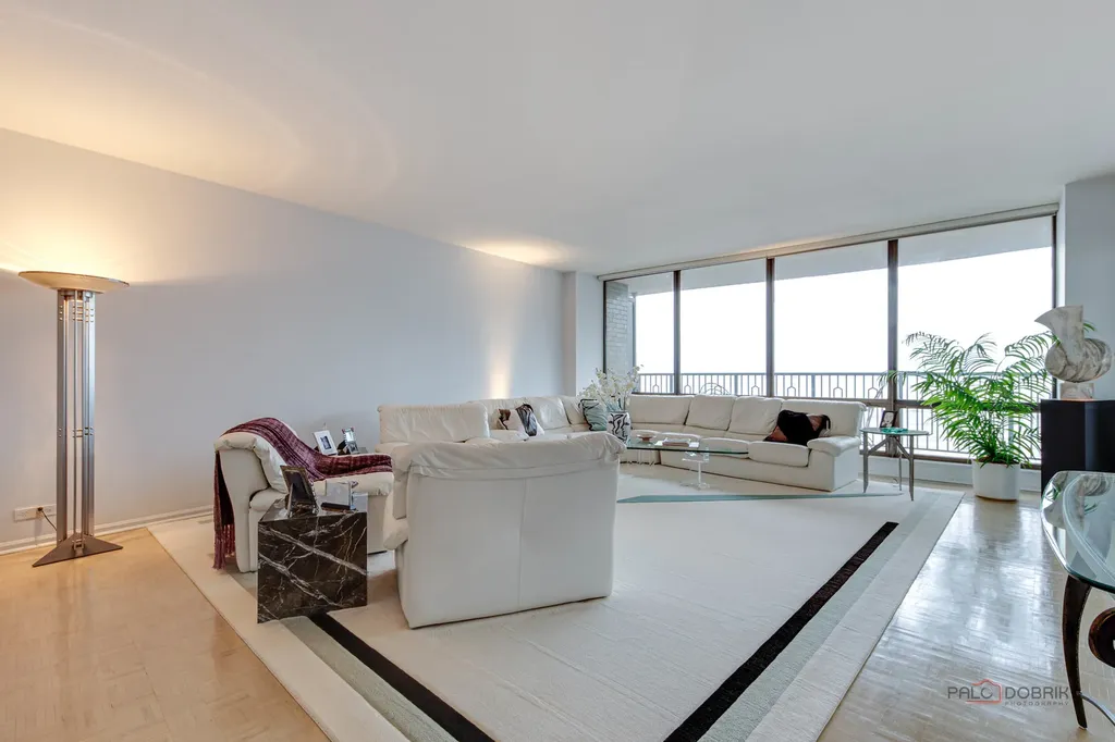 1040 North Lake Shore Drive Chicago IL 60611