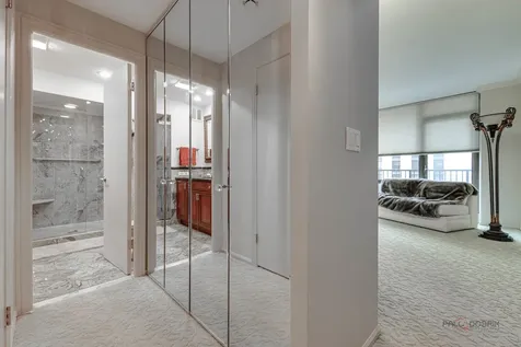 1040 North Lake Shore Drive Chicago IL 60611