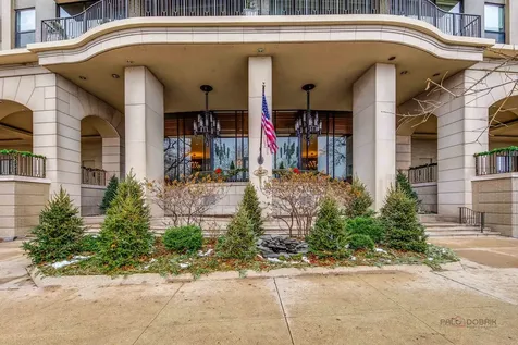 1040 North Lake Shore Drive Chicago IL 60611