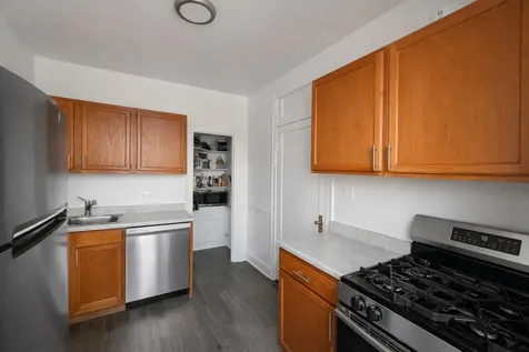2344 West Addison Street Chicago IL 60618