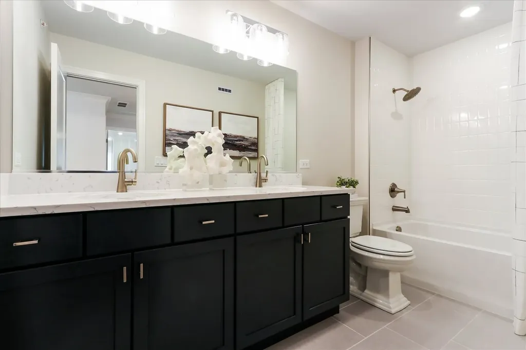 2072 Iron Ridge Lane Naperville IL 60563