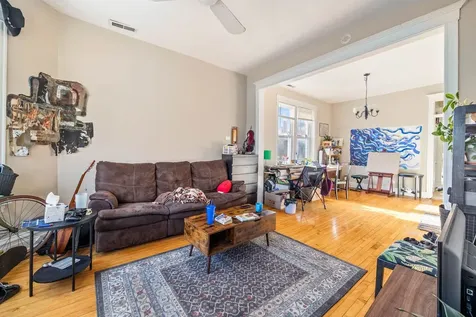 928 South Claremont Avenue Chicago IL 60612