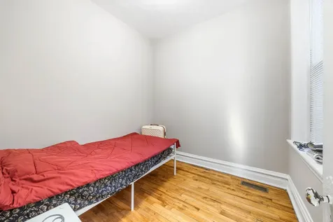 928 South Claremont Avenue Chicago IL 60612