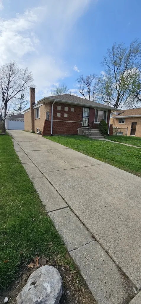 15972 Debbie Lane South Holland IL 60473