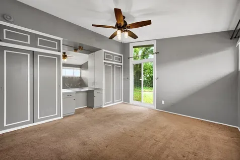 602 Colton Avenue Bloomington IL 61701