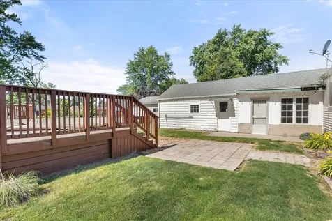 1515 East Elm Street Streator IL 61364
