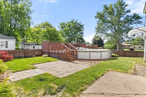1515 East Elm Street Streator IL 61364
