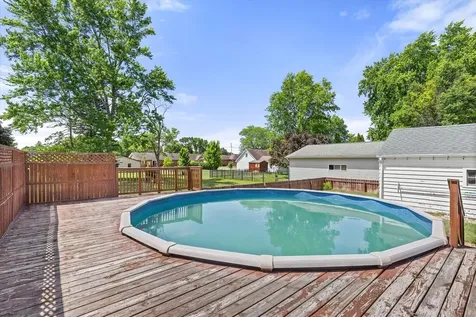 1515 East Elm Street Streator IL 61364