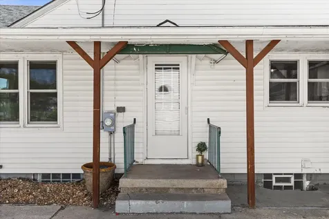 1515 East Elm Street Streator IL 61364