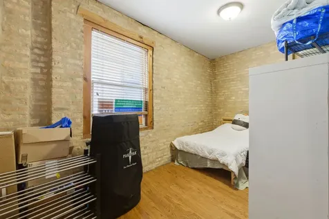 1634 West Columbia Avenue Chicago IL 60626