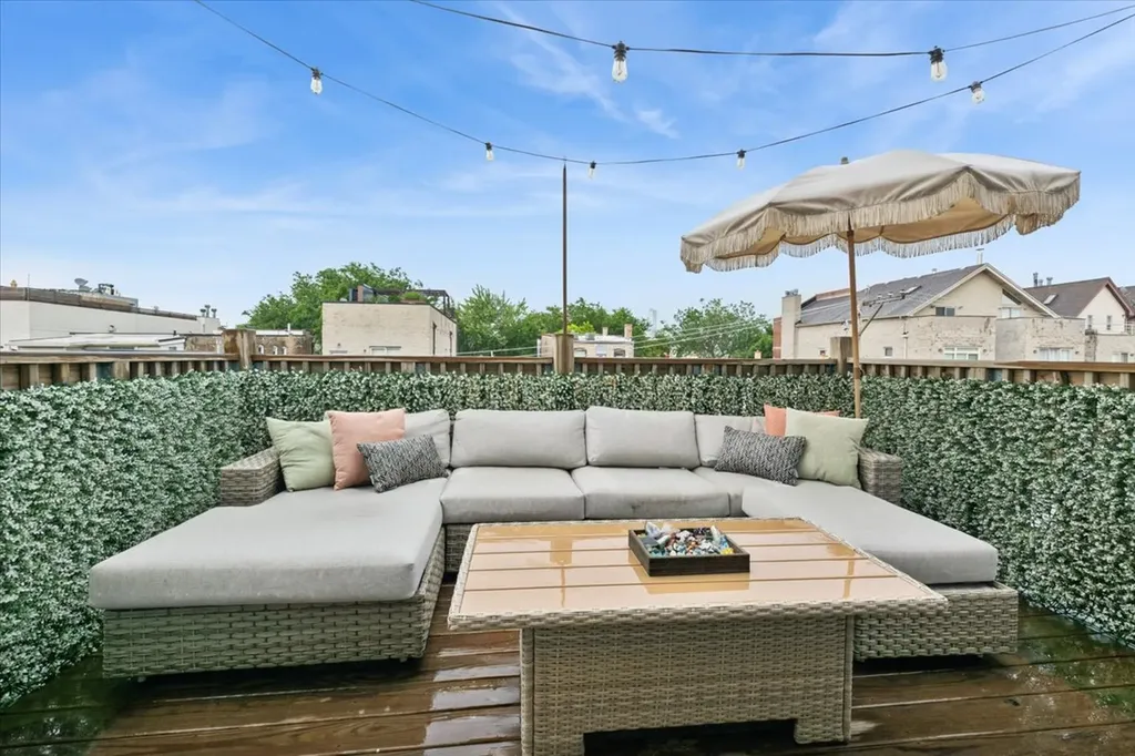 867 North Paulina Street Chicago IL 60622